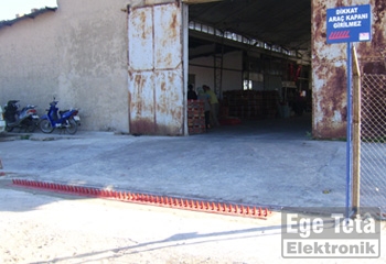 13 Mekanik Araç Kapanı  