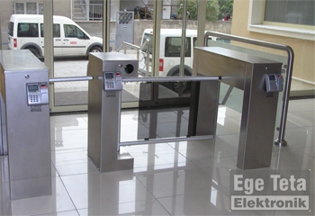 10 Personel Devam Kontrol Sistemi  