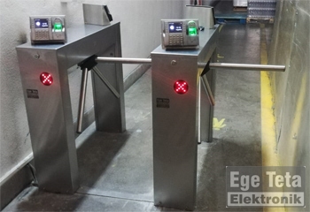 11 Personel Devam Kontrol Sistemi  