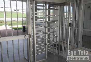 16 Personel Devam Kontrol Sistemi  