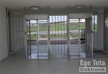 17 Personel Devam Kontrol Sistemi  