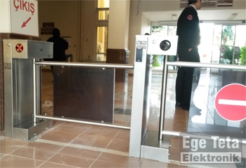 15 Turnike Geçiş Kontrol  