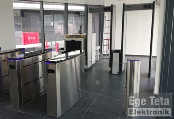 18 Turnike Geçiş Kontrol  