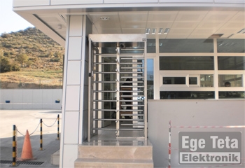 28 Turnike Geçiş Kontrol  