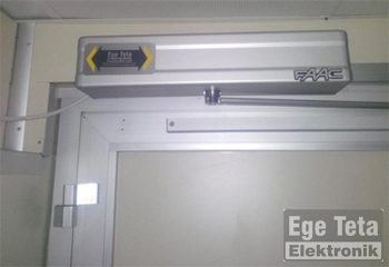 01 FAAC Fotoselli Kapı 950N  