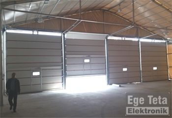 17 Endüstriyel Seksiyonel Kapı  