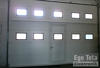 23 Endüstriyel Seksiyonel Kapı  