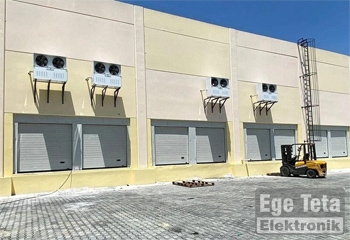 34 Endüstriyel Seksiyonel Kapı  