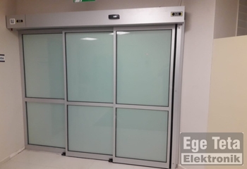 10 Teleskopik Fotoselli Kapı  