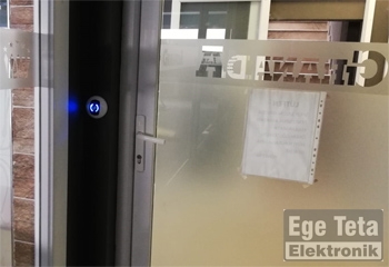 15 DITEC 90 Derece Otomatik Kapı  