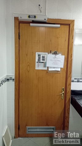 17 DITEC 90 Derece Otomatik Kapı  