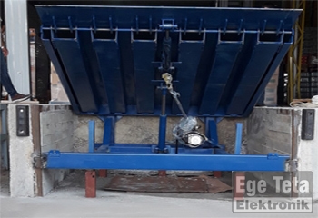 03 Menteşeli Yükleme Rampası  